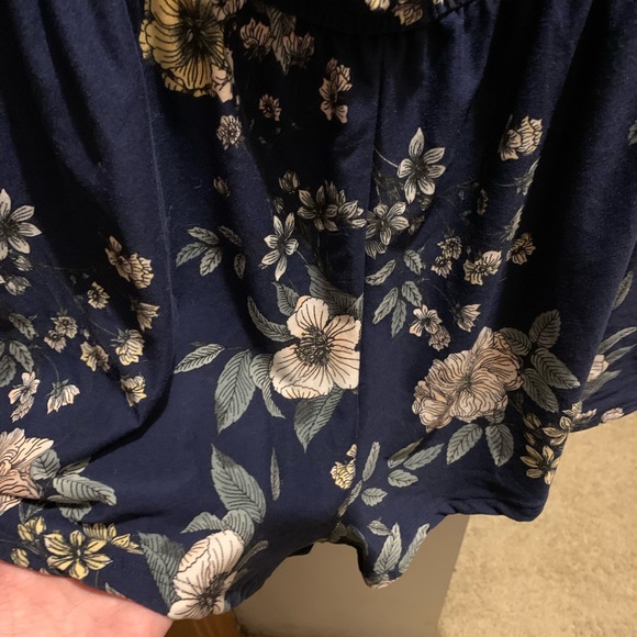 Fancy romper - Picture 4 of 4